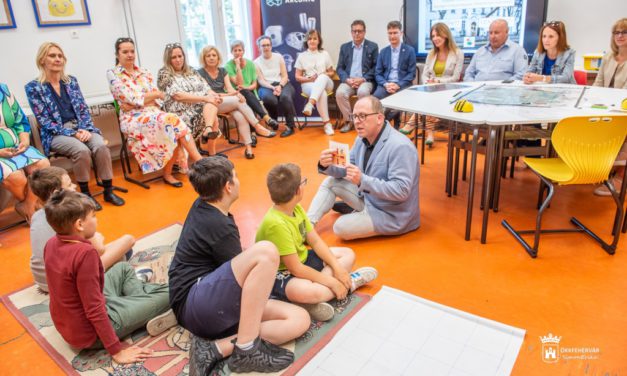 Elsőként az Arany János Iskolában avattak okostantermet speciális nevelési igényű tanulók számára