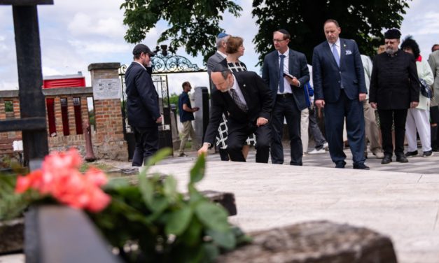 A Mártírok csarnokában emlékeztek a 80 évvel ezelőtt deportált Fejér vármegyei zsidókra
