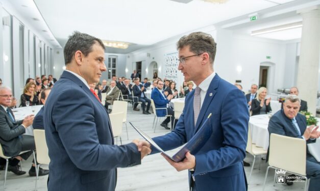 Kis Istváné a „Székesfehérvár Gazdaságáért” díj
