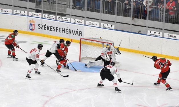 Jégkorong: magyar siker a MET Arénában, fehérvári főszereplőkkel