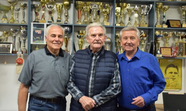 Két balatonlellei születésű Vidi legendára koccintottak