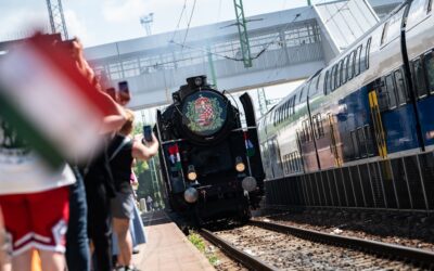 Begördült a Kárpátia Expressz a fehérvári vasútállomásra