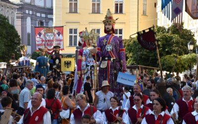 Királyi Napok: idén bővül a „család”, érkezik Károly Róbert és Nagy Lajos király