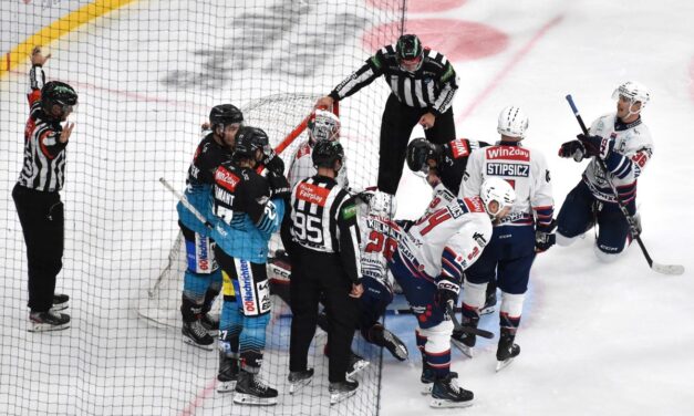 ICEHL: két hazai meccsel startol a Volán