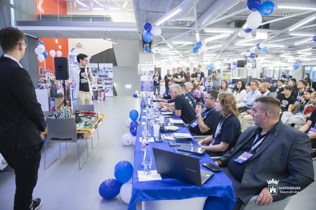 Harman_Hackathon25_2