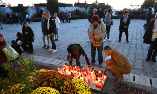 Ökumenikus megemlékezés a Béla úti temetőben