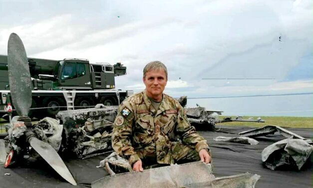 Előadás egy Messerschmitt 109-es vadászrepülőgép feltárásának tapasztalatairól