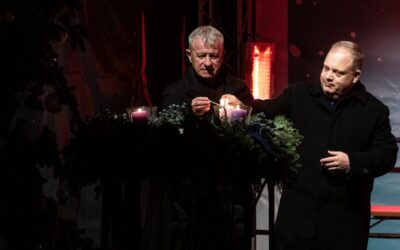 Fehérvári Advent – fellobbant az öröm gyertyalángja