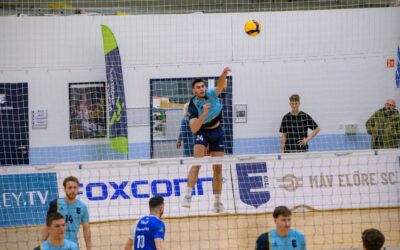 MÁV Előre röplabda: egy győzelem, egy vereség