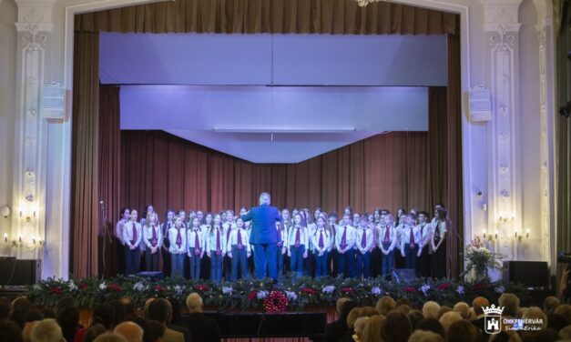 Sikerrel zárult az Ökumenikus Adventi Jótékonysági Est, melynek bevételét kárpátaljai közösségek kapják