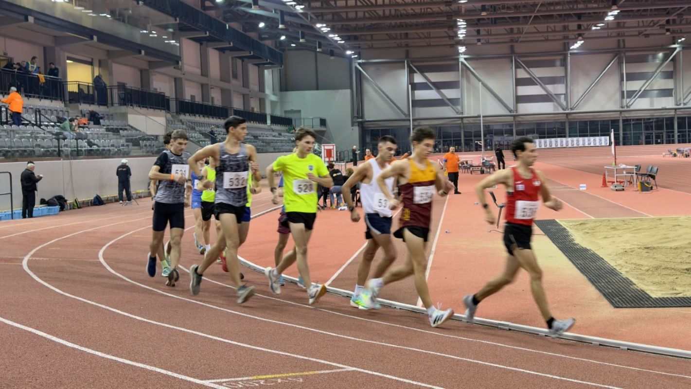 ARAK_26_gyalogloOB_SchwarzP_SzonokD