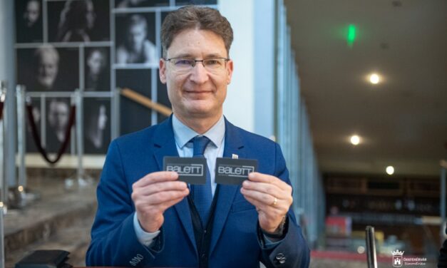Négy különleges produkció és egy új darab a Székesfehérvári Balett Színház tavaszi kínálatában – a polgármester megvette bérletét