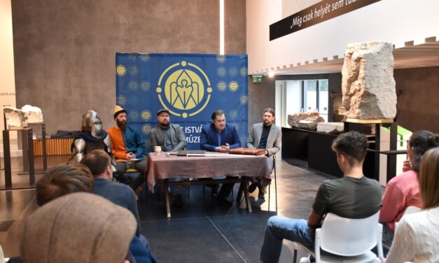 Bajvívás, lovagi küzdelem – indul a Fehérvári Lovagi Akadémia