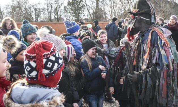 Kedden ismét tikverőzés lesz Mohán
