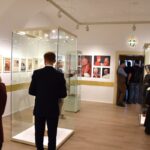 TOTUS TUUS – kurátori tárlatvezetés kedden a Szent II. János Pál pápa életét bemutató kiállításon