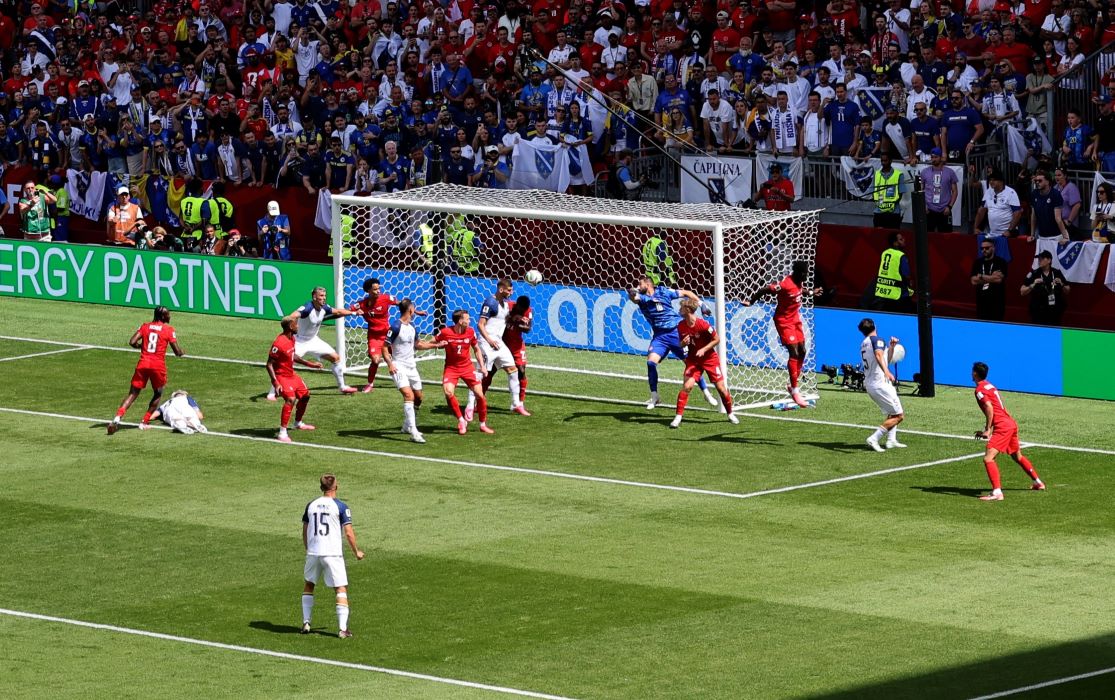 FIFA_vb_26_Can_Bih1