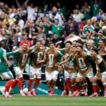 Foci vb: sima mexikói siker a nyitányon, hajnalban pedig Dél-Korea a csehek ellen nyert